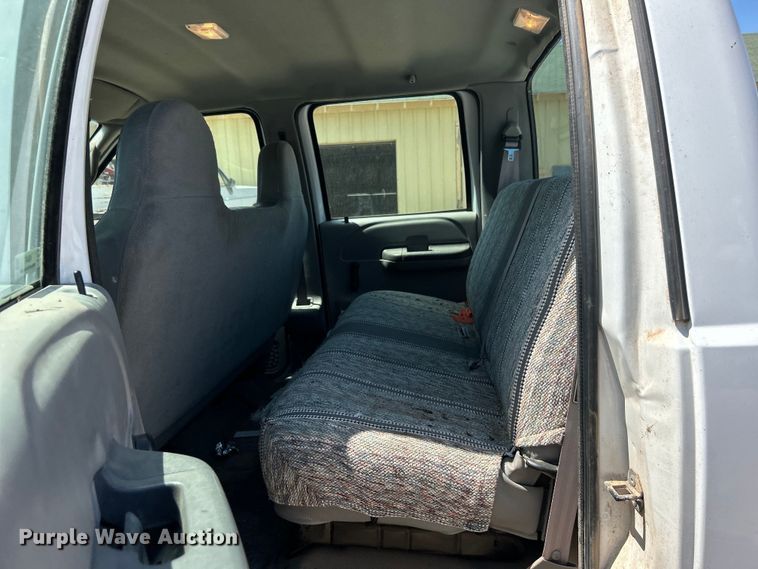 image for item NB9447 2000 Ford F350 Super Duty  Crew Cab pickup truck