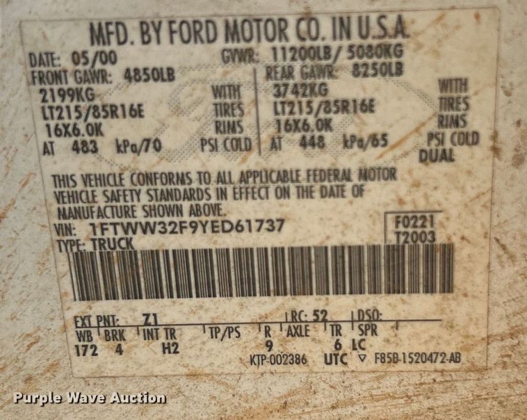 image for item NB9447 2000 Ford F350 Super Duty  Crew Cab pickup truck