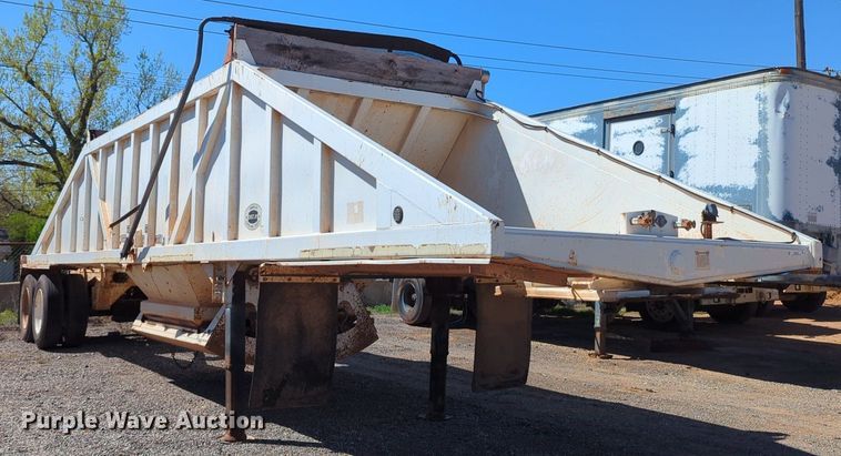 image for item NG9448 1996 Ranch Mfg Co bottom dump trailer