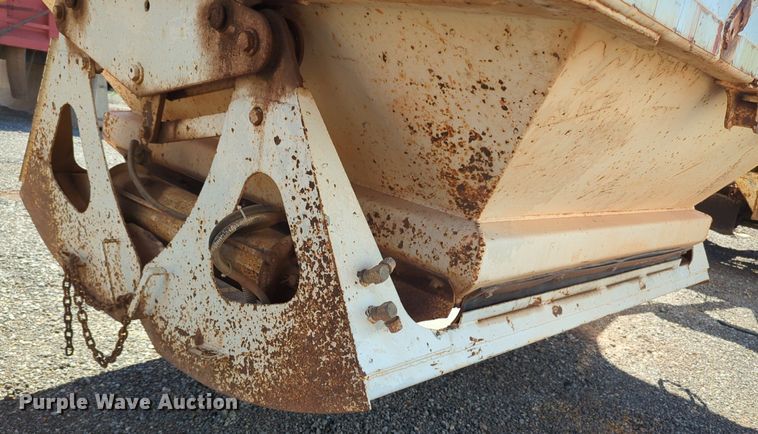 image for item NG9448 1996 Ranch Mfg Co bottom dump trailer