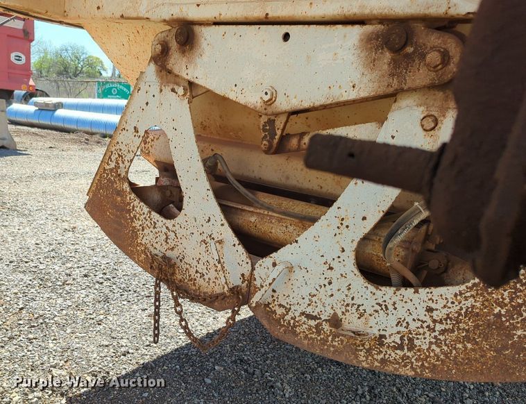 image for item NG9448 1996 Ranch Mfg Co bottom dump trailer