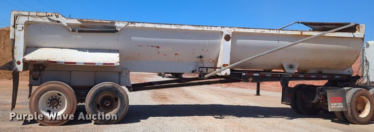 image for item NG9449 2002 CTS end dump trailer