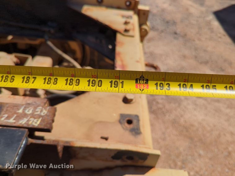 image for item NG9450 1983 AM General M-915-A1 truck cab and chassis