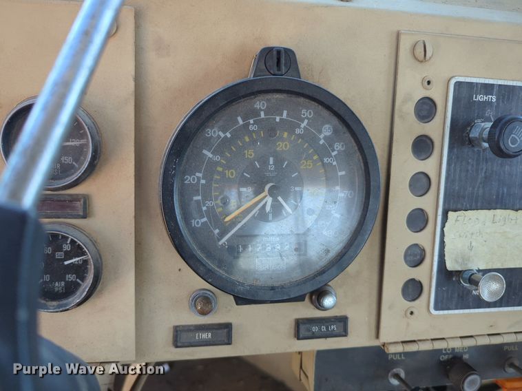 image for item NG9450 1983 AM General M-915-A1 truck cab and chassis