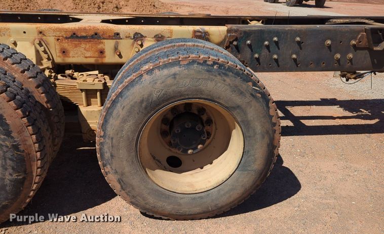 image for item NG9450 1983 AM General M-915-A1 truck cab and chassis