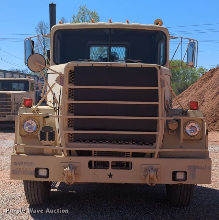 image for item NG9451 1984 AM General M-915-A1 truck cab and chassis