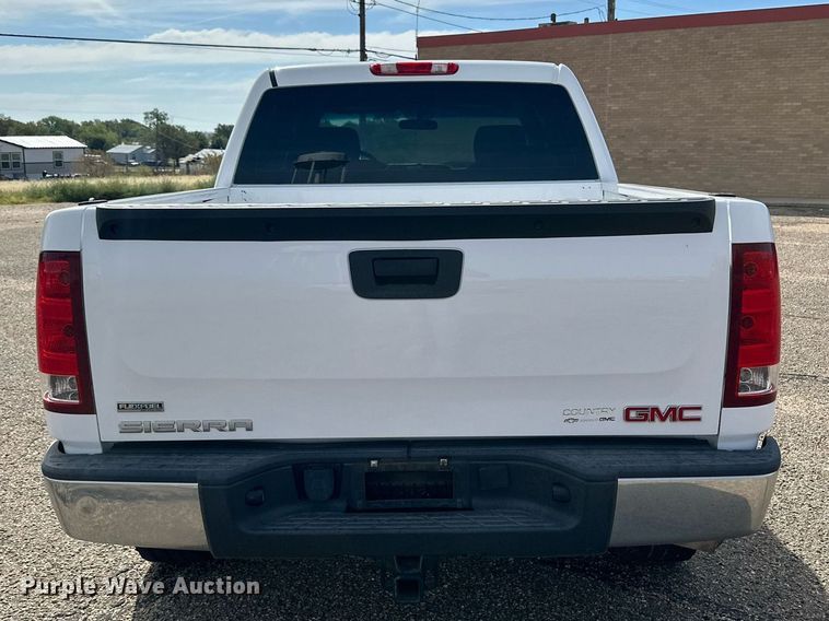 image for item NQ9001 2011 GMC Sierra 1500 Crew Cab pickup truck