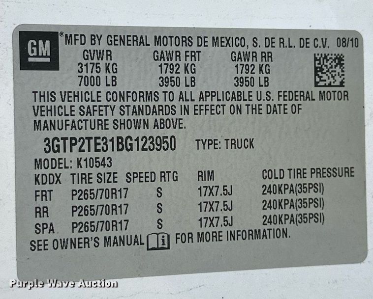 image for item NQ9001 2011 GMC Sierra 1500 Crew Cab pickup truck