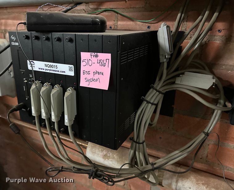 image for item NQ9015 ESI-200 phone system