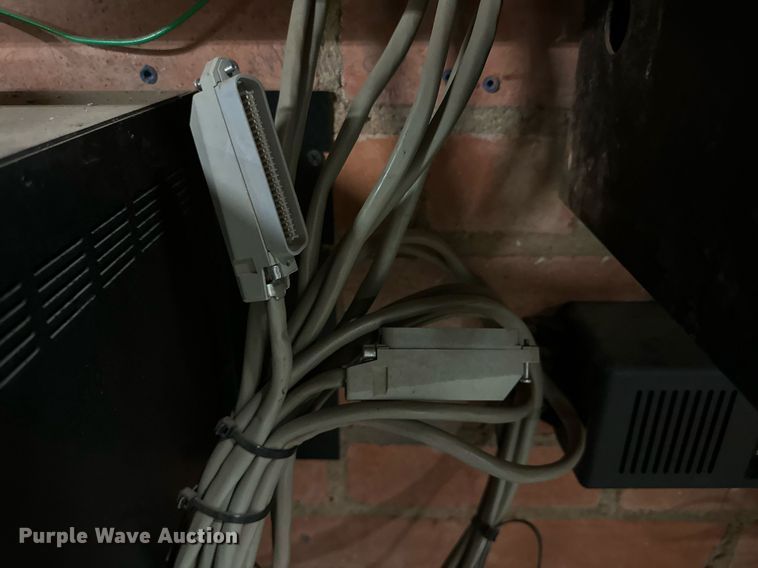 image for item NQ9015 ESI-200 phone system