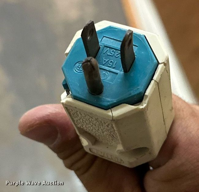 image for item NQ9017 Multi-Clean floor buffer