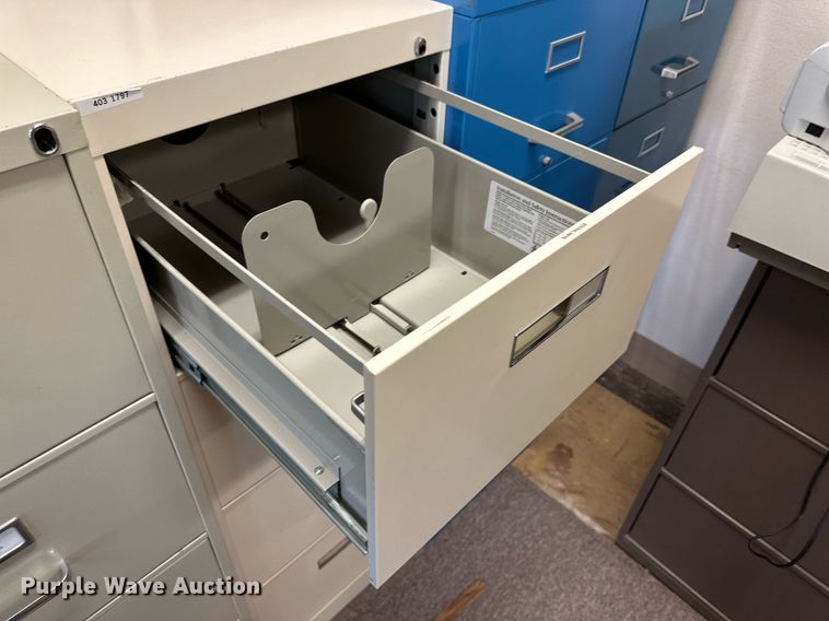 image for item NQ9020 (5) filing cabinets