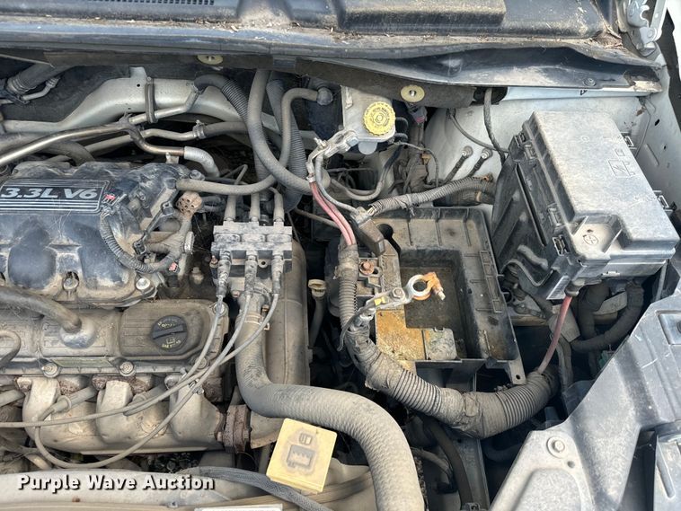 image for item NQ9772 2010 Dodge Grand Caravan  van