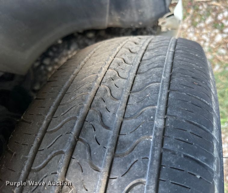 image for item NQ9772 2010 Dodge Grand Caravan  van