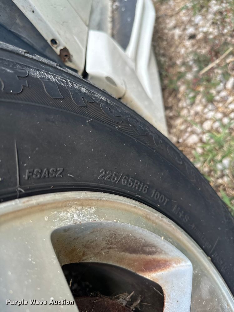 image for item NQ9772 2010 Dodge Grand Caravan  van