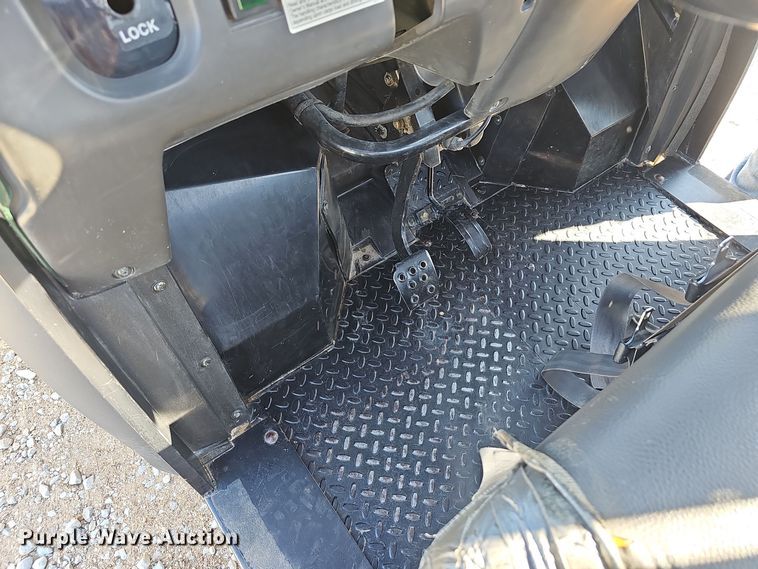 image for item NX9275 2007 Kawasaki  Mule 600 utility vehicle