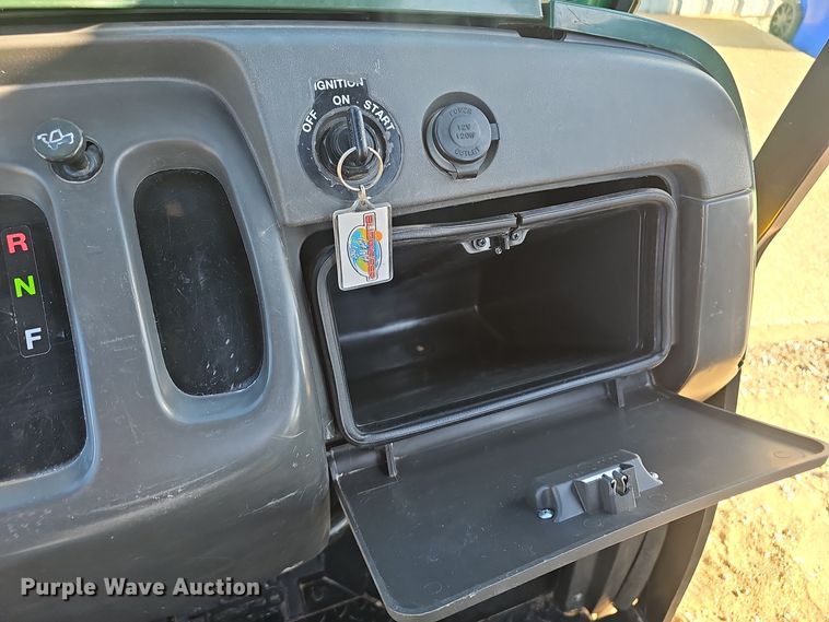 image for item NX9275 2007 Kawasaki  Mule 600 utility vehicle