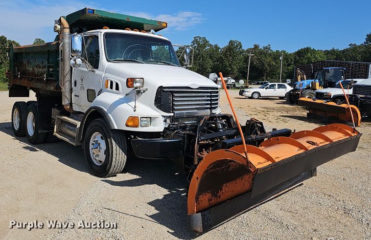 image for item NX9298 2008 Sterling  L-Line dump truck