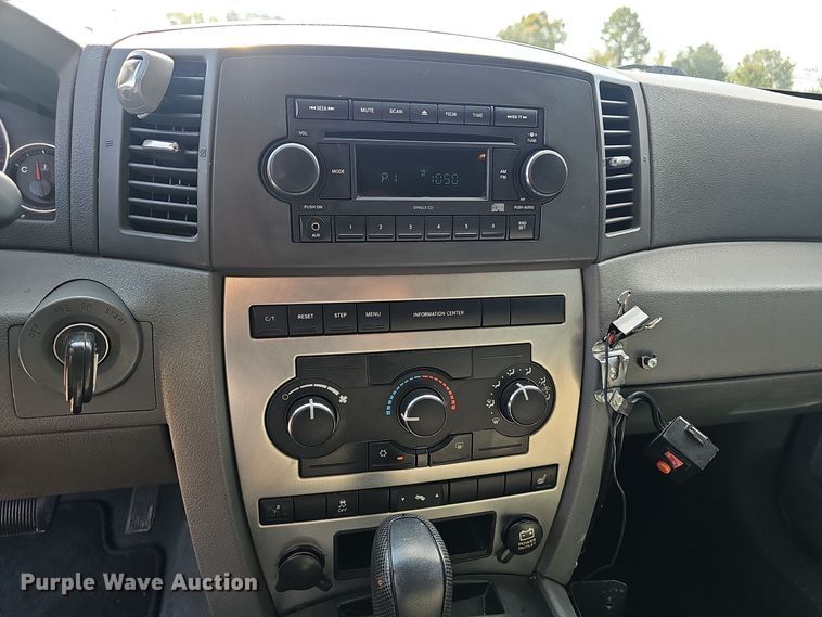 image for item NX9301 2007 Jeep  Grand Cherokee Laredo SUV