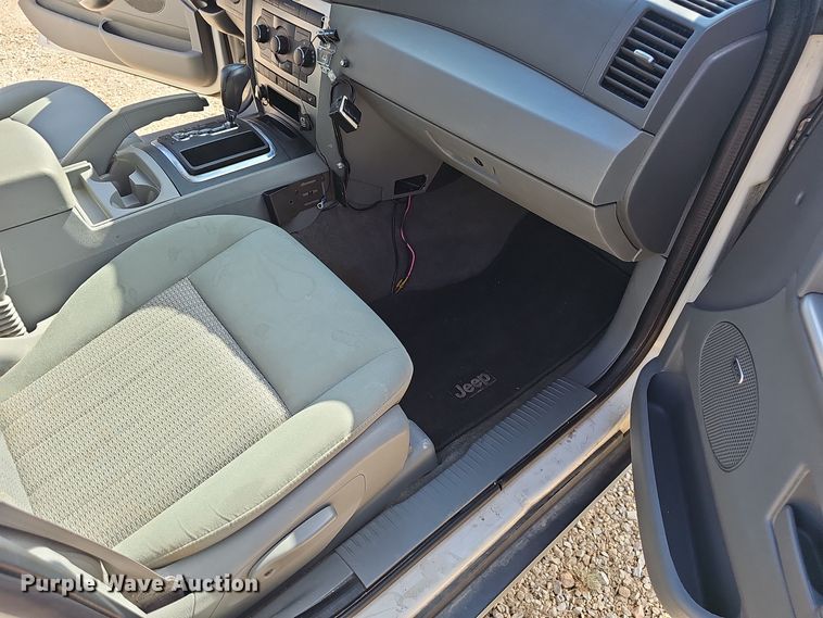 image for item NX9301 2007 Jeep  Grand Cherokee Laredo SUV