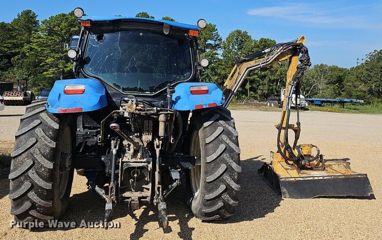 image for item NX9302 2010 New Holland  T6030 MFWD tractor