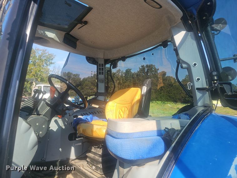 image for item NX9302 2010 New Holland  T6030 MFWD tractor