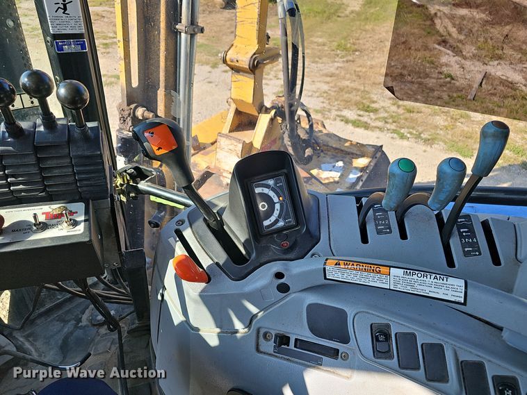 image for item NX9302 2010 New Holland  T6030 MFWD tractor