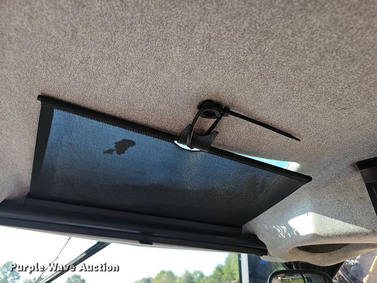 image for item NX9302 2010 New Holland  T6030 MFWD tractor