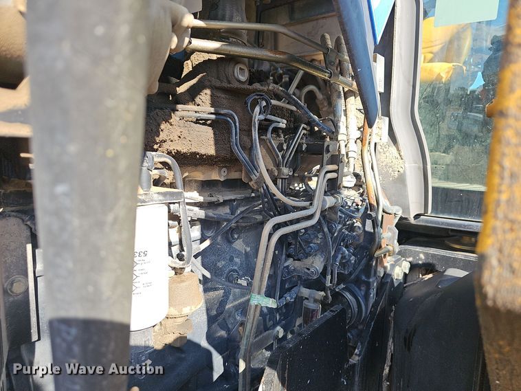 image for item NX9302 2010 New Holland  T6030 MFWD tractor