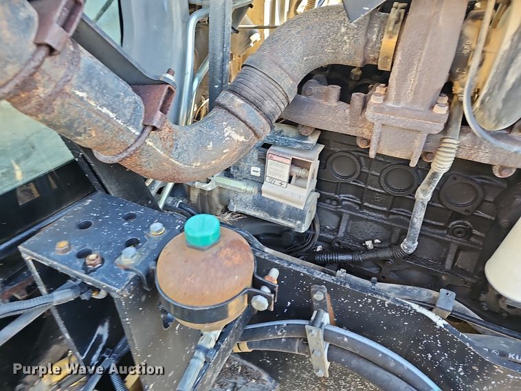 image for item NX9302 2010 New Holland  T6030 MFWD tractor