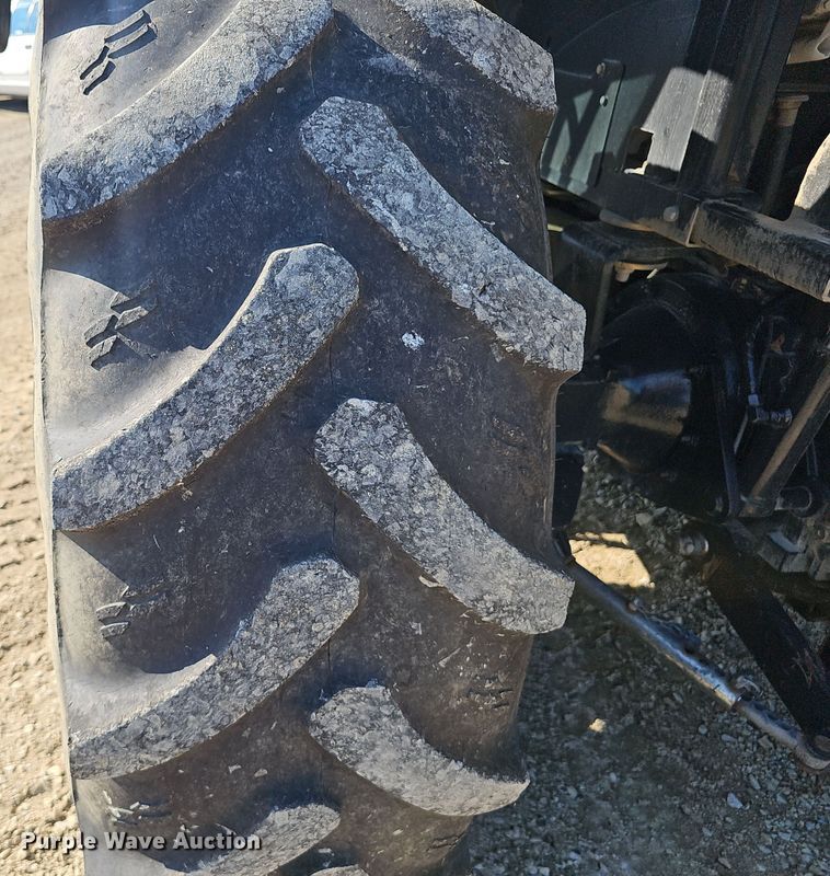 image for item NX9302 2010 New Holland  T6030 MFWD tractor