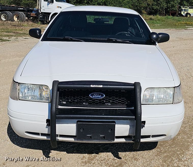 image for item NX9303 2011 Ford Crown Victoria Police Interceptor  