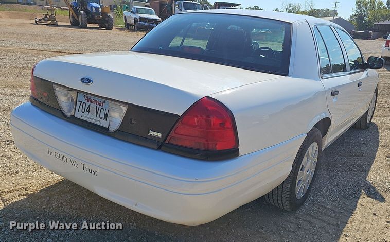 image for item NX9303 2011 Ford Crown Victoria Police Interceptor  
