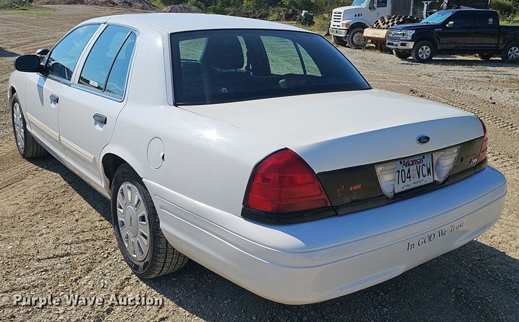 image for item NX9303 2011 Ford Crown Victoria Police Interceptor  