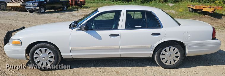 image for item NX9303 2011 Ford Crown Victoria Police Interceptor  