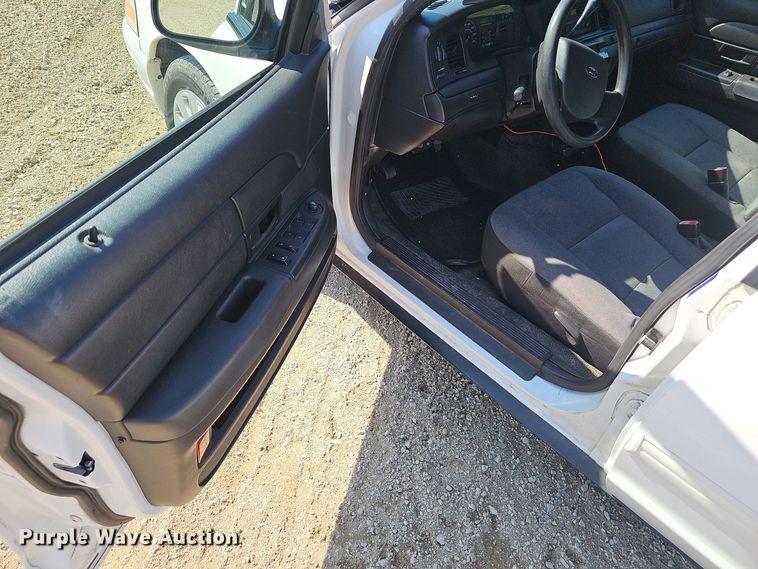 image for item NX9303 2011 Ford Crown Victoria Police Interceptor  