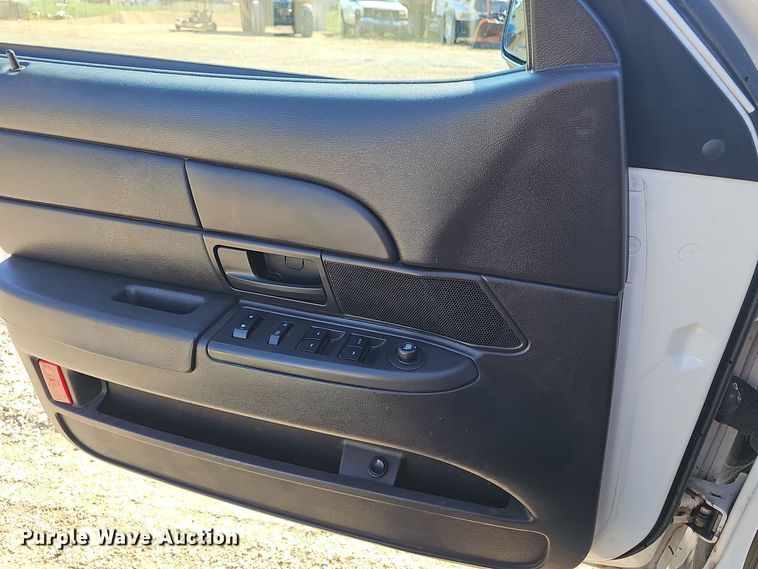 image for item NX9303 2011 Ford Crown Victoria Police Interceptor  