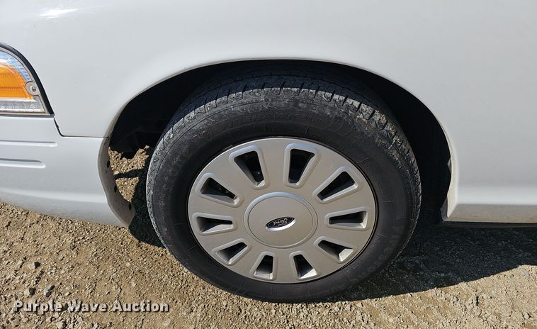 image for item NX9303 2011 Ford Crown Victoria Police Interceptor  