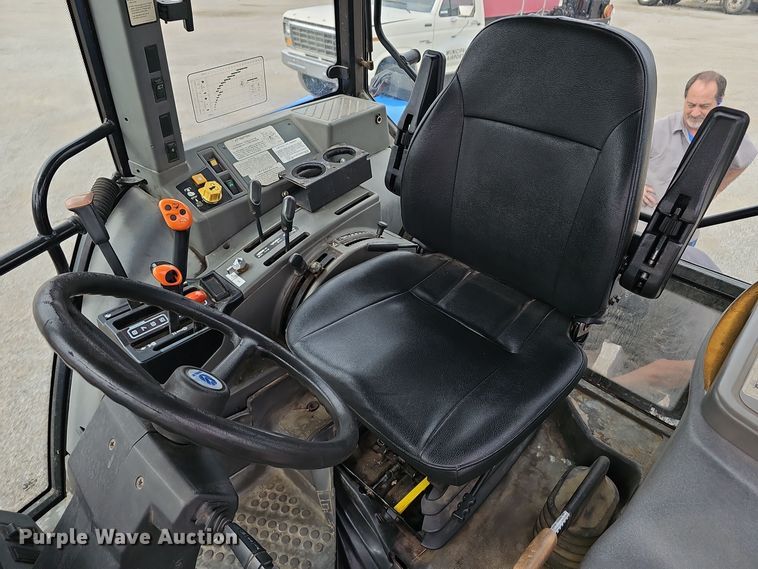 image for item NX9323 Ford 7740 SLE MFWD tractor