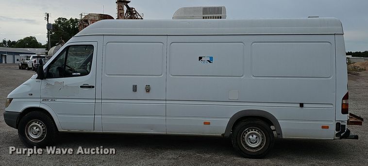 image for item NX9324 2005 Freightliner 2500 SHC sewer inspection van