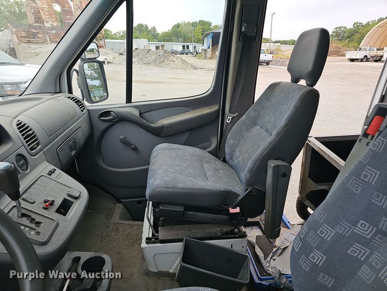 image for item NX9324 2005 Freightliner 2500 SHC sewer inspection van