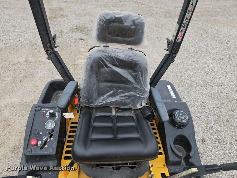 image for item NX9338 2020 Hustler Fastrack SDX ZTR lawn mower