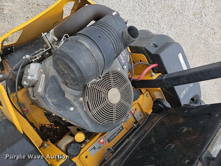 image for item NX9338 2020 Hustler Fastrack SDX ZTR lawn mower