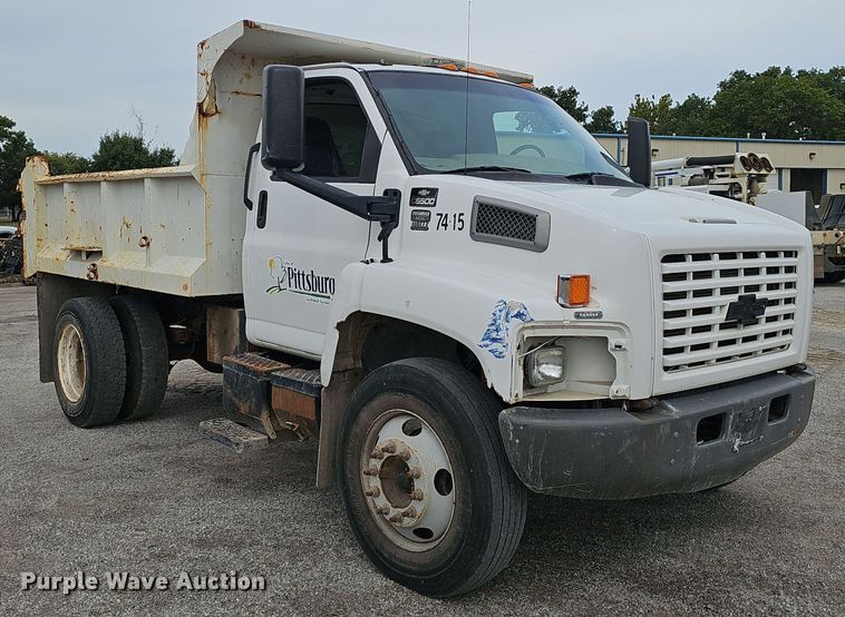 image for item NX9341 2005 Chevrolet C6500 dump truck