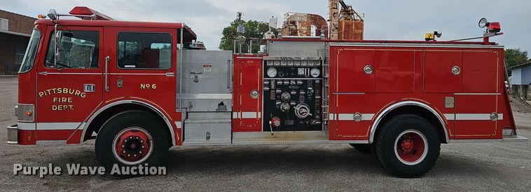 image for item NX9348 1987 Pierce Arrow pumper fire truck