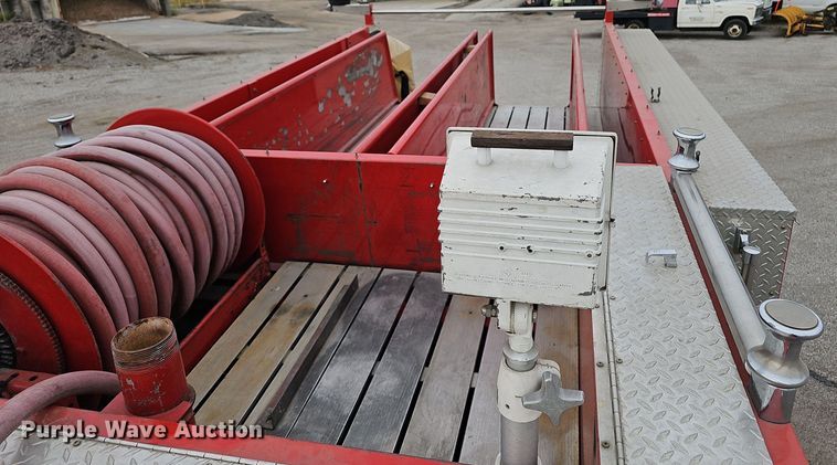 image for item NX9348 1987 Pierce Arrow pumper fire truck