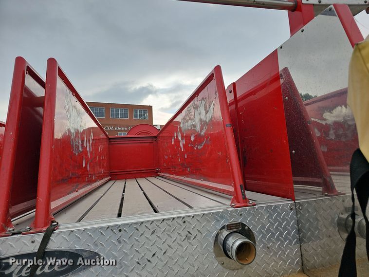 image for item NX9348 1987 Pierce Arrow pumper fire truck