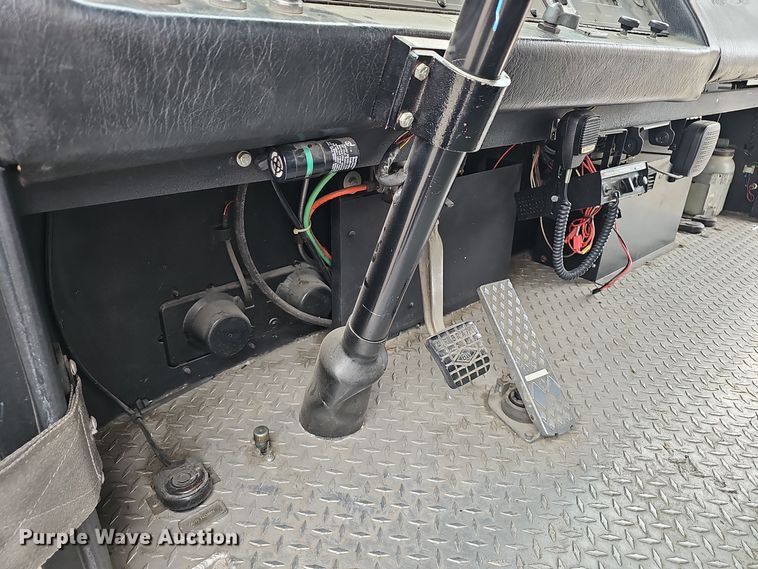 image for item NX9348 1987 Pierce Arrow pumper fire truck