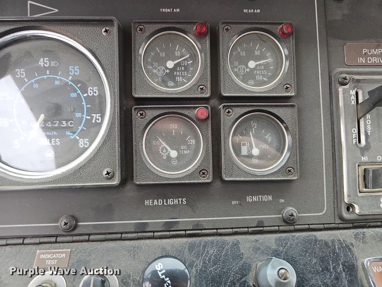 image for item NX9348 1987 Pierce Arrow pumper fire truck