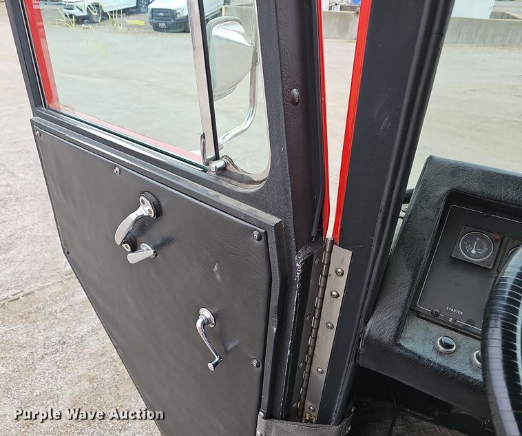 image for item NX9348 1987 Pierce Arrow pumper fire truck